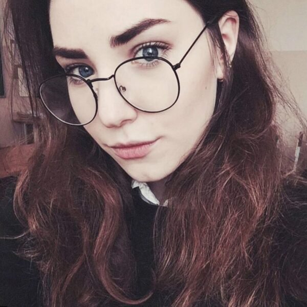 New Designer Woman Glasses Optical Frames Metal Round Glasses Frame Clear lens Eyeware Black Silver Gold Eye Glass